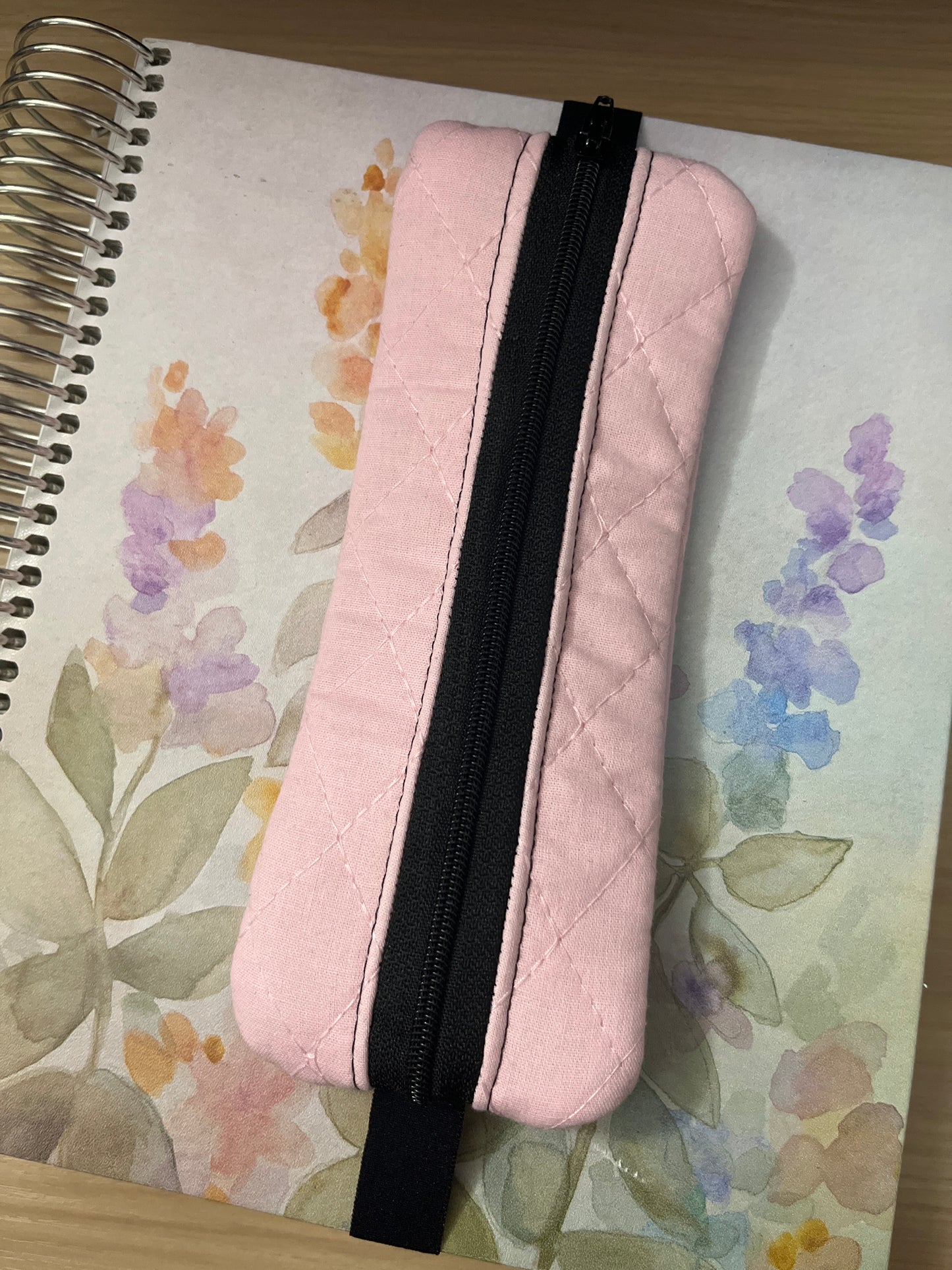 Pink and Posh Elastic Pen Holder Pouch