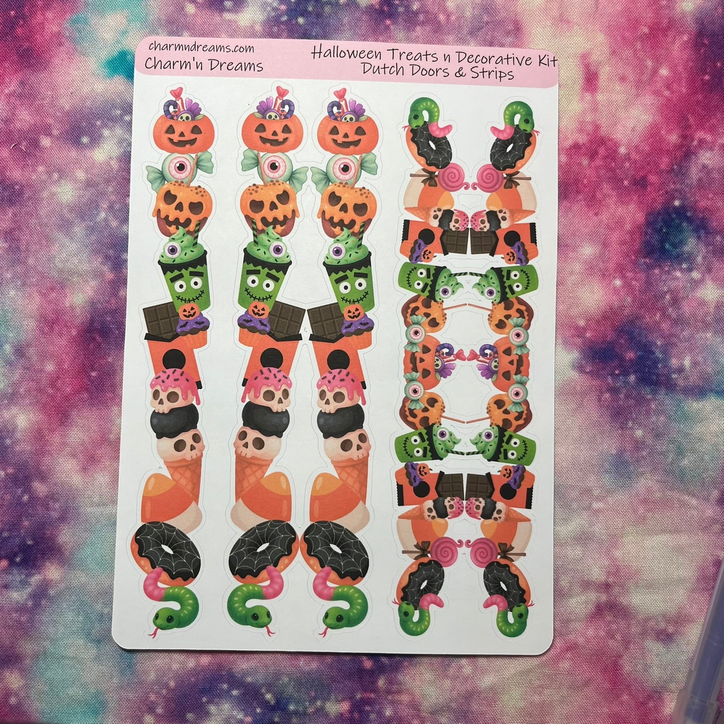 Halloween Treats Decorative Kit